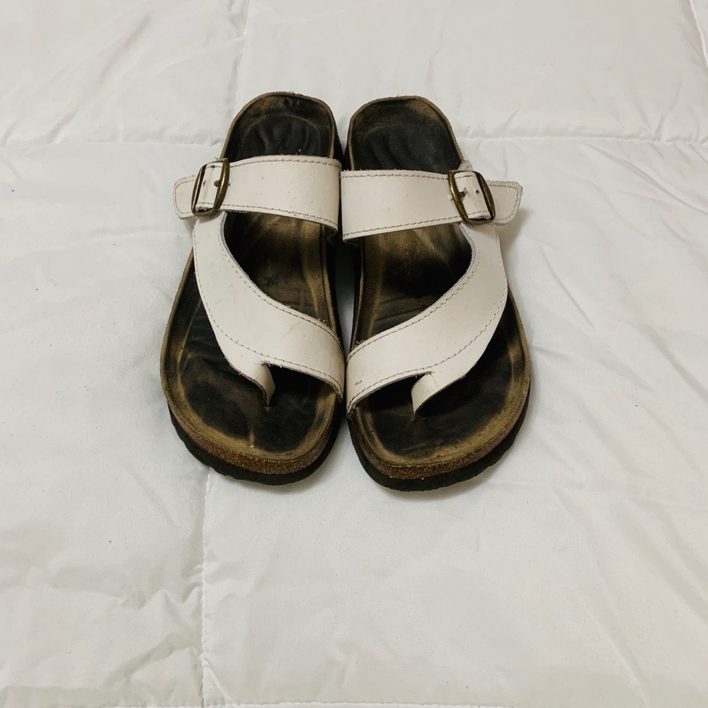 Berk-like white shoes